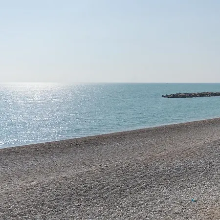 Casa Miramare بيت للعطل *