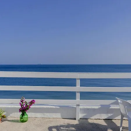 Casa Miramare ماتيناتا